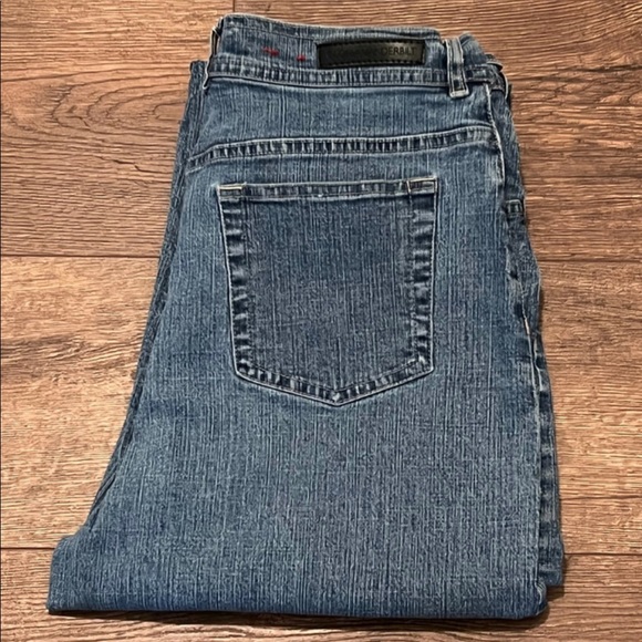 Gloria Vanderbilt Jeans - Picture 3 of 6